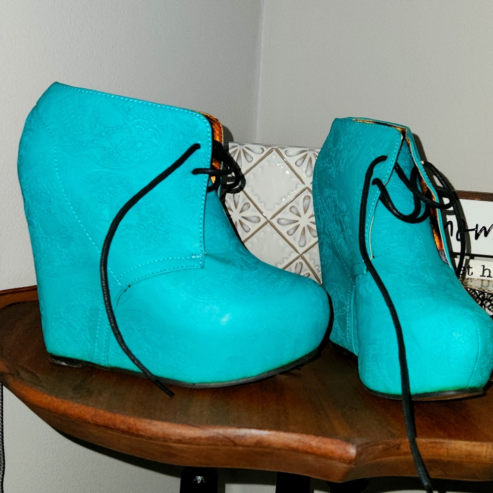 Platform booties